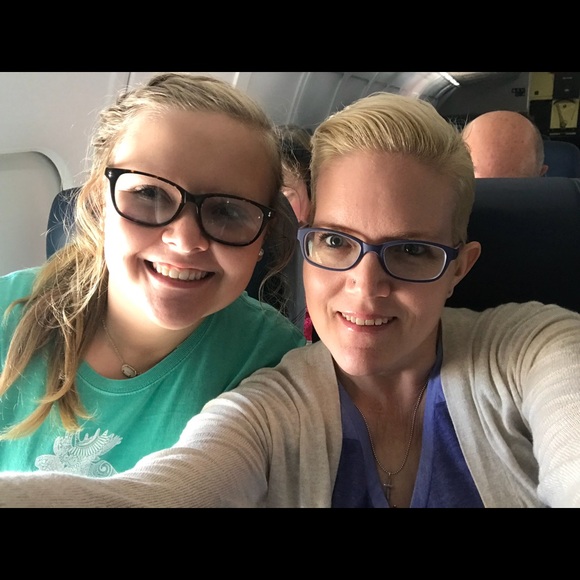 Meet the Posher, Erica - Picture 5 of 5